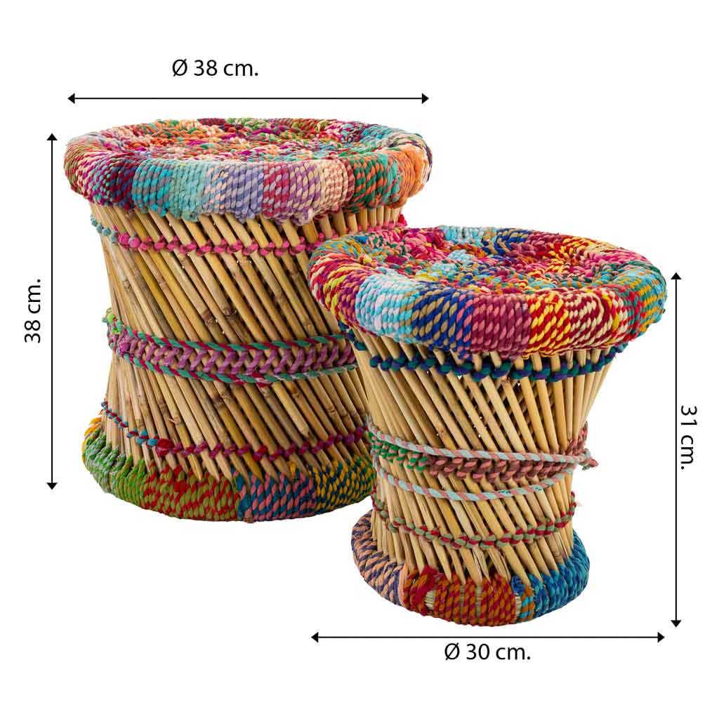 Set de dos taburetes auxiliares de caña y cuerda color