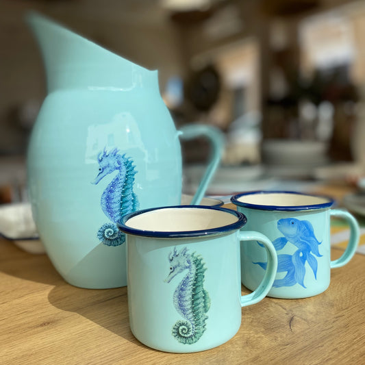 Juego de dos tazas/vasos de hojalata esmaltada azul