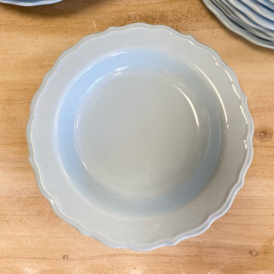 Set de 4 platos hondos de porcelana azul ondas
