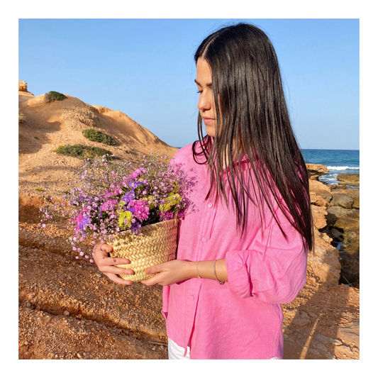 Cesta con flores naturales · Edición Día de la Madre