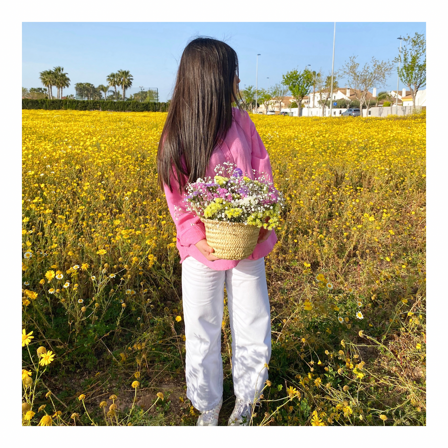 Cesta con flores naturales · Edición Día de la Madre