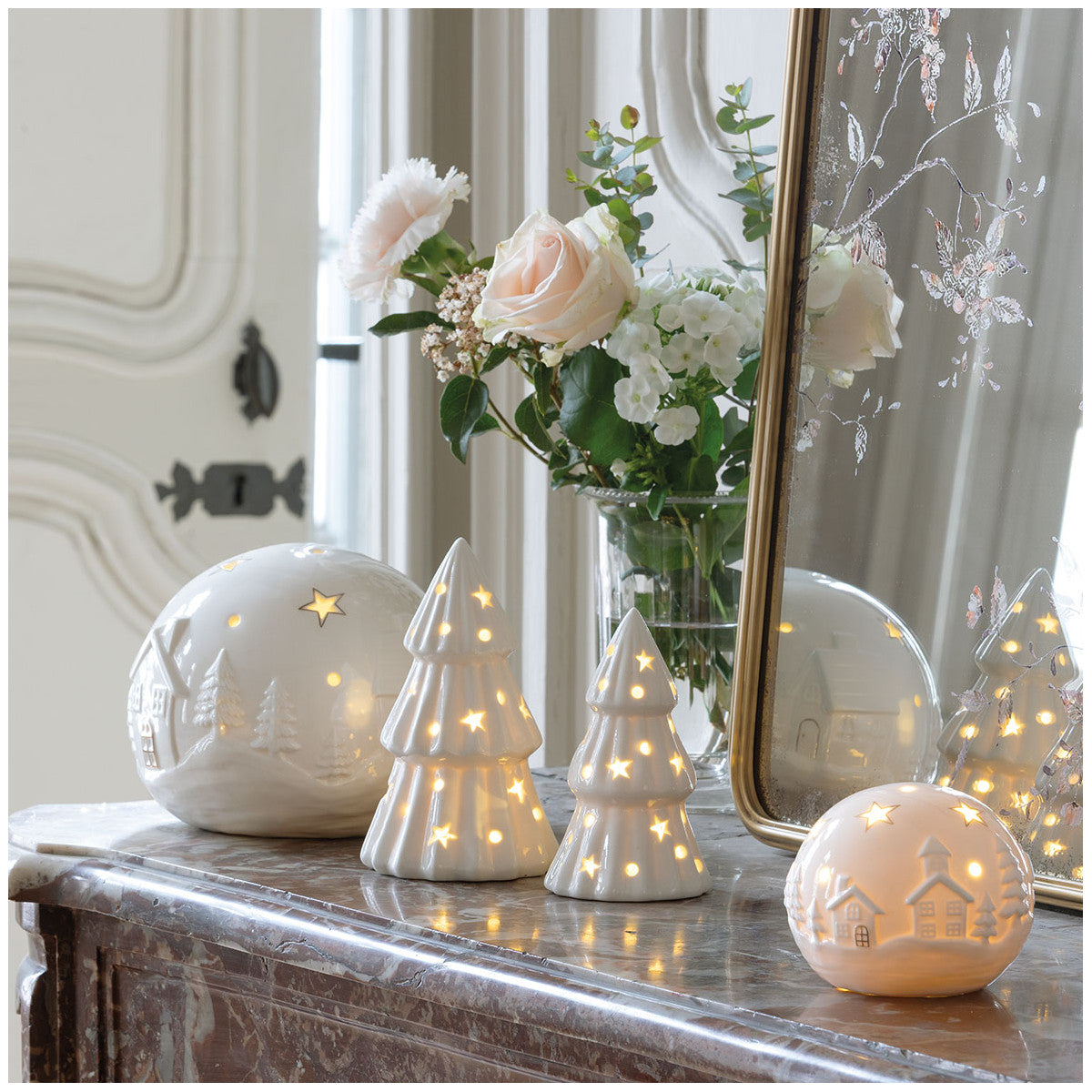 Árbol de Navidad decorativo de cerámica con LED - Modelo pequeño